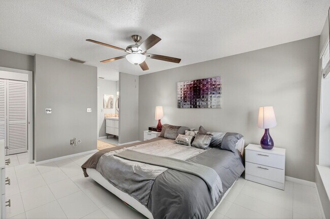Building Photo - 8364 Boca Glades Blvd E