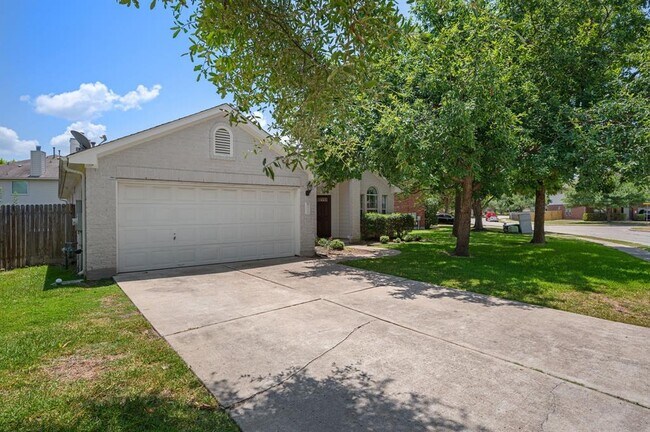 Building Photo - 20305 Kearney Hill Rd