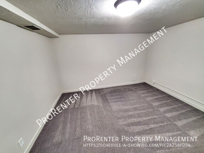 Building Photo - 138 Harrison Blvd