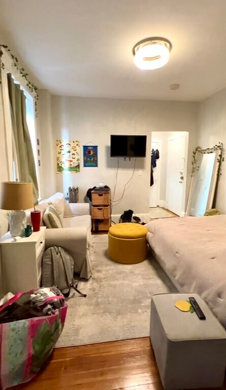 Building Photo - 1083 Commonwealth Ave