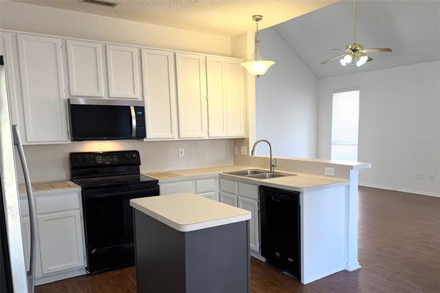 Building Photo - 3112 Black Walnut Dr