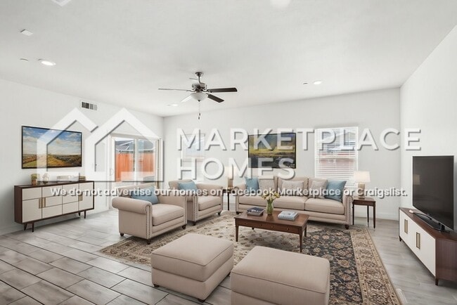 Building Photo - 2426 Valdes Dr