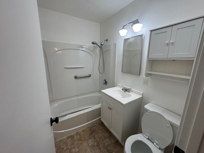 Building Photo - 1211 Mayette Ave