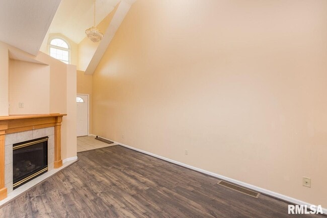 Building Photo - 3054 Cherrywood Dr