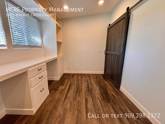 Building Photo - 1825 Walnut Creek Ct