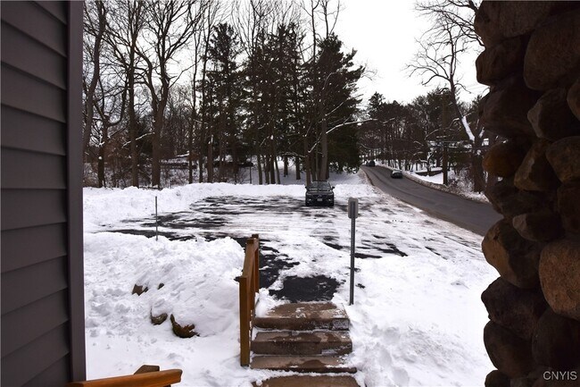 Building Photo - 137 Genesee St