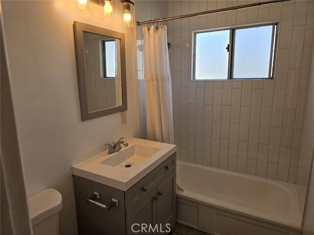 Building Photo - 12503 Grevillea Ave