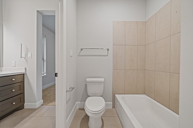 Building Photo - 31219 Star Lndg Rd