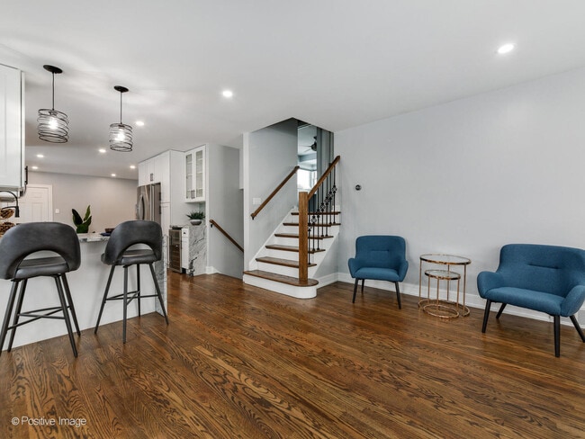 Building Photo - 7225 E Prairie Rd