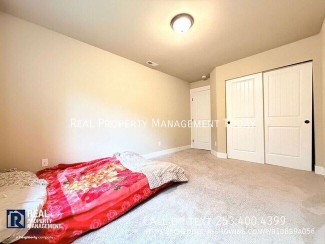 Building Photo - 15115 82nd Ave E