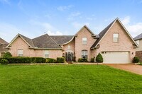 Building Photo - 8562 Meadow Vale Dr