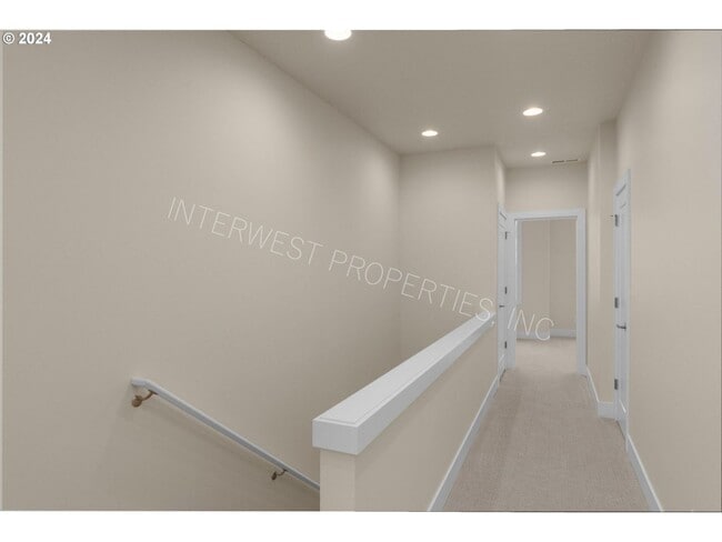 Building Photo - BEAUTIFUL NEWER CONSTRUCTION 4 BD HOME W/2 CAR GARAGE, W/D IN UNIT, AND MORE!