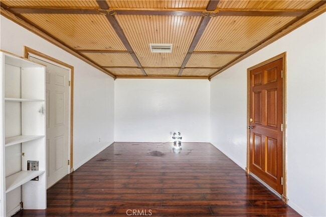 Building Photo - 3920 El Camino Dr