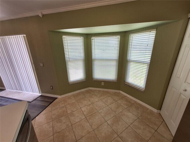 Building Photo - 25324 Lychee Ct