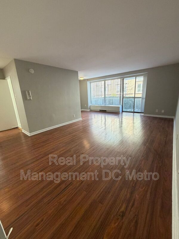 Building Photo - 400 O St SW