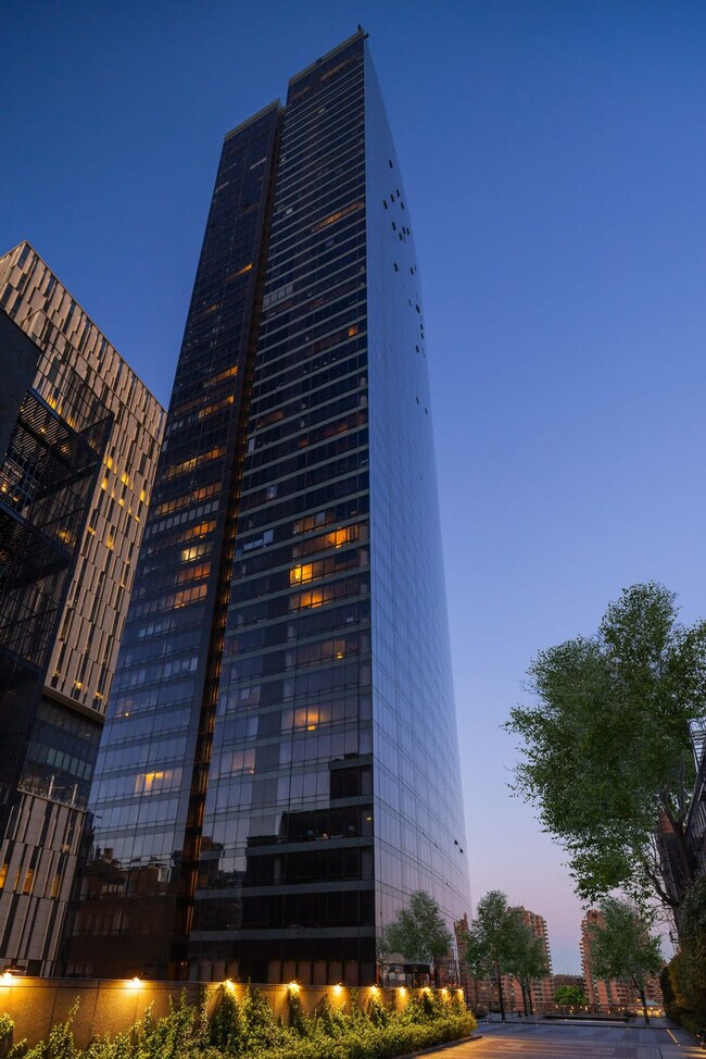 Building Photo - 685 1st Ave