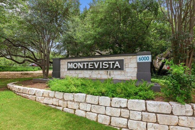 Building Photo - Amazing 1 bedroom, 1 bathroom Condo in Montevista!