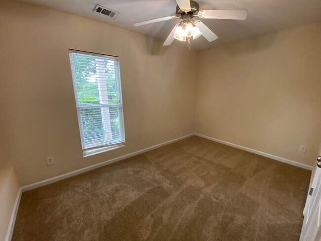 Building Photo - BRIDGEWATER HOME! PRE-LEASING FOR AUGUST 1ST, 2026!