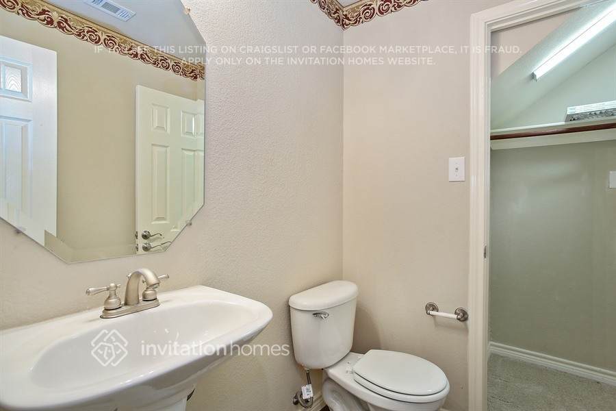 Building Photo - 116 Monticello Dr