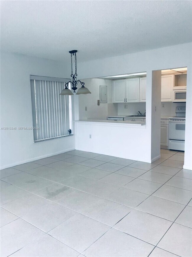Building Photo - 17600 NW 68th Ave