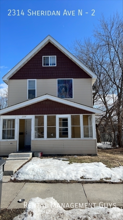 Building Photo - Nice 3 bedroom Duplex!