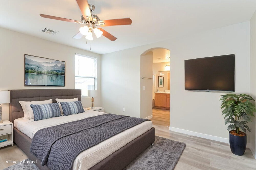 Building Photo - 10931 Colour Magic St