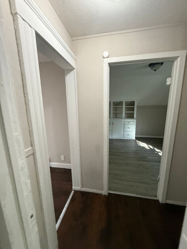 Building Photo - SECTION 8 and EDEN Accepted!! Your Newly Renovated Dream 5 Br Home Awaits!!