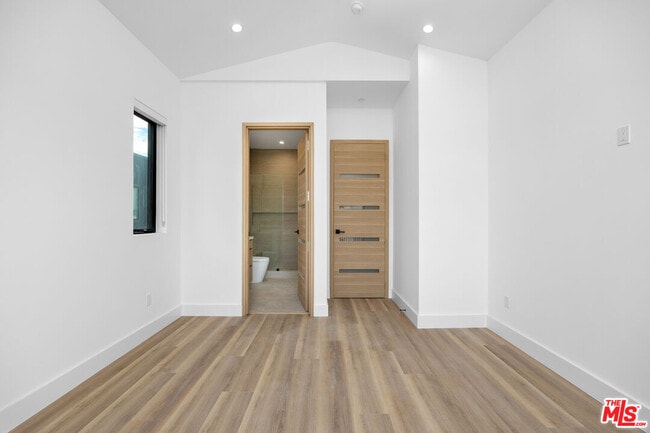 Building Photo - 5315 Ben Ave