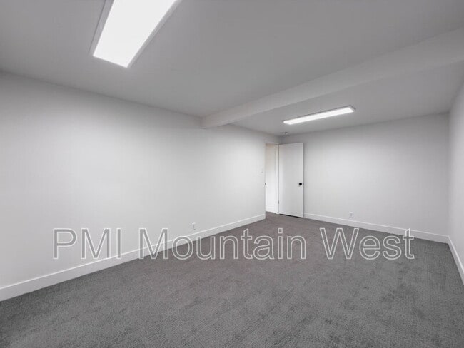 Building Photo - 345 S 850 E