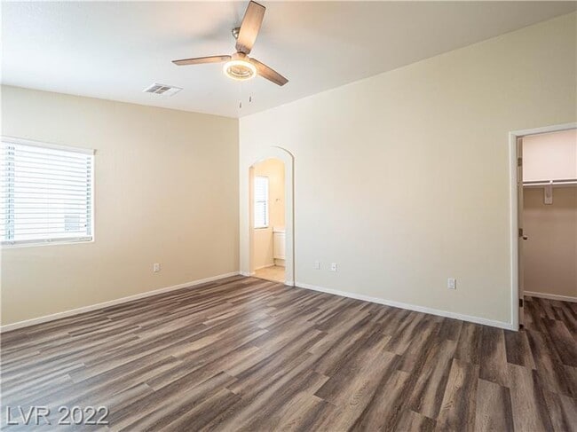 Building Photo - 8831 Roping Rodeo Ave
