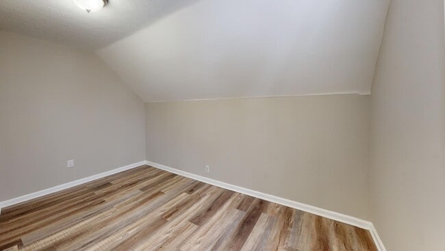 Building Photo - Stockyards Area - 3 Bedroom - 2 Bath Single Family Home