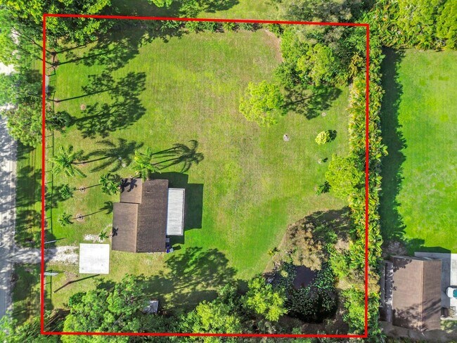 Building Photo - 13751 59th Ct N