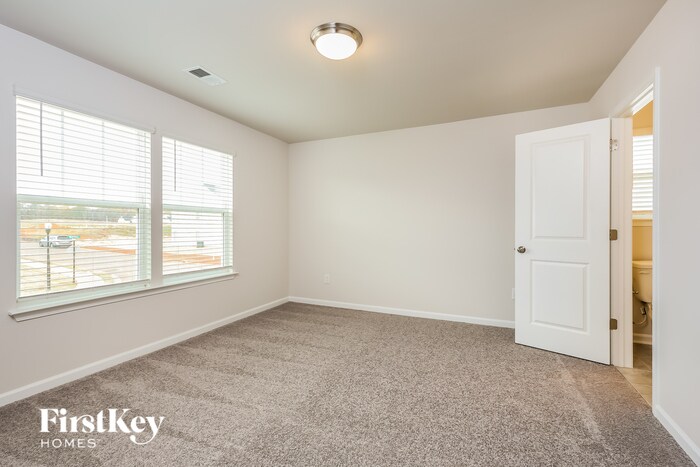 Building Photo - 18 Wild Lily Dr