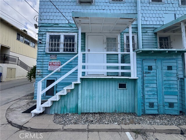 Building Photo - 5160 Franklin Ave