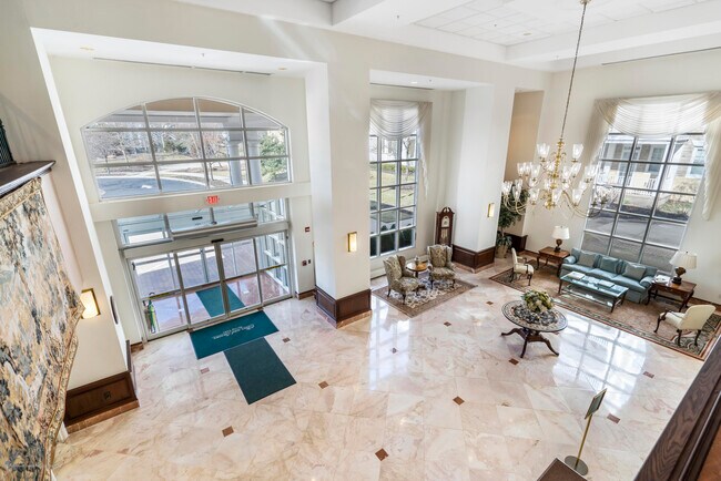 Building Photo - 700 Ocean Ave N