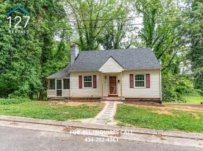 Building Photo - Spacious 2-Bedroom in the Heart of Lynchburg