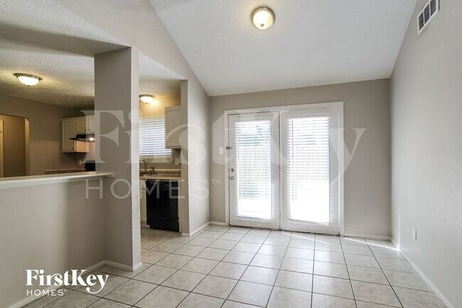 Building Photo - 4831 Tealgate Dr