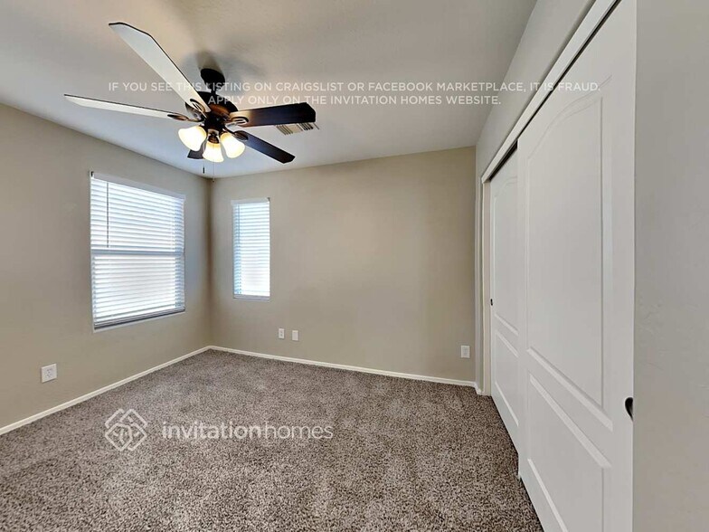 Building Photo - 3539 E Erie St