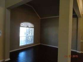 Building Photo - 3104 Angus Dr