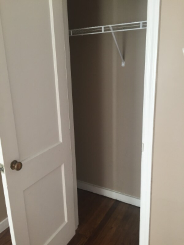 Building Photo - 30 Lilac Ave