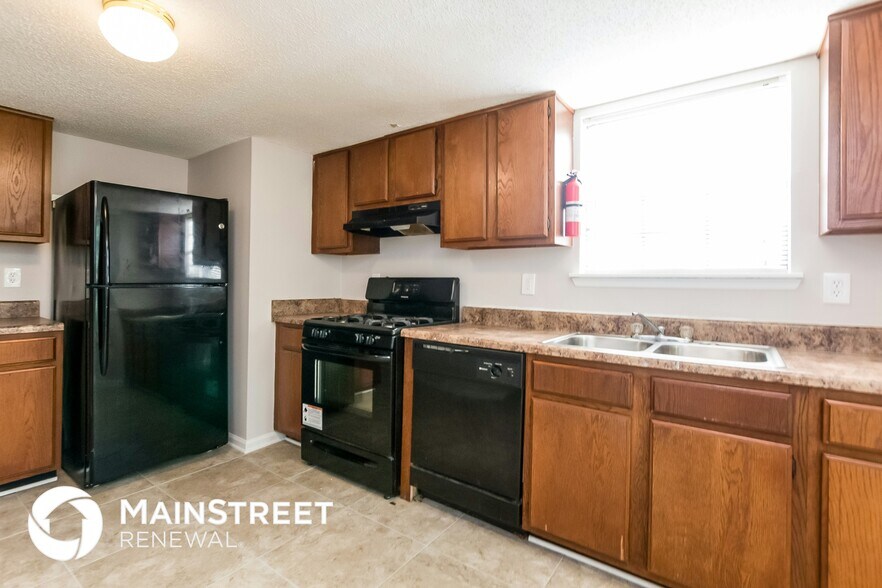 Building Photo - 979 Brandon Hill Way