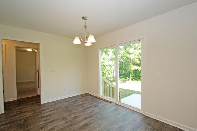 Building Photo - 106 Barbee Rd