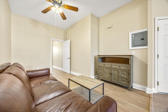 Building Photo - 60-19 54th St