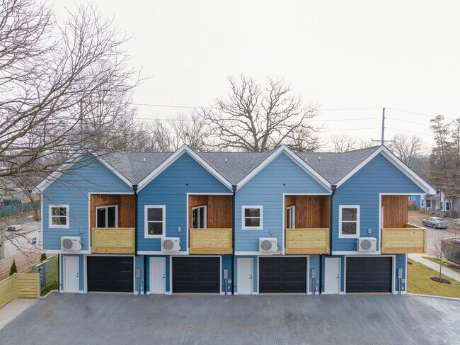 Building Photo - 1615 S Highland Park Ave