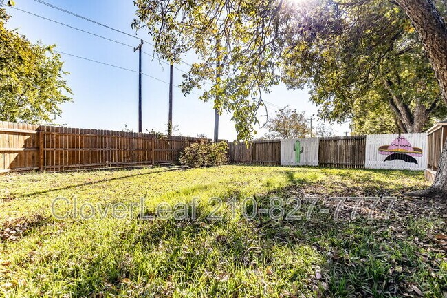 Building Photo - 6202 Luckey Run