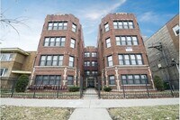 Building Photo - 7914 S Hermitage Ave Chicago, IL 60620