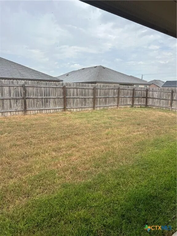 Building Photo - 5407 Two Brothers Ln