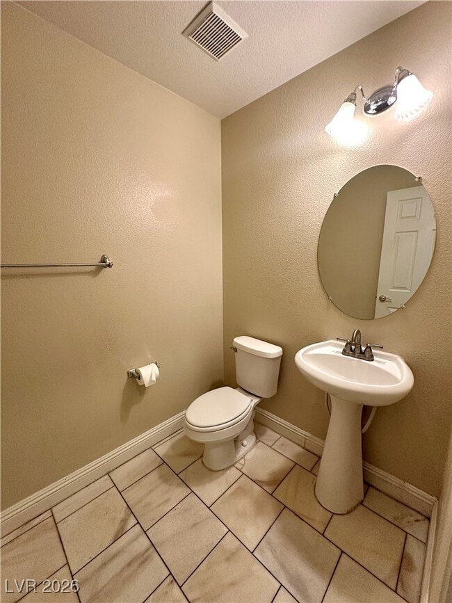 Building Photo - 6747 Enchanted Cove Ct