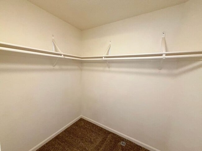 Building Photo - NW Reno Single Story House - 2 Car Garage/Fully Landscaped Yard