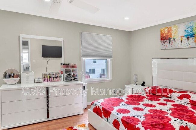 Building Photo - 22 Hickory Ct